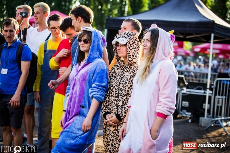 Zdjęcie w galerii na portalu naszraciborz.pl: Raciborskie Juwenalia. Studenci odebrali klucz do bram miasta. Zabawa była przednia!  wiadomości z regionu