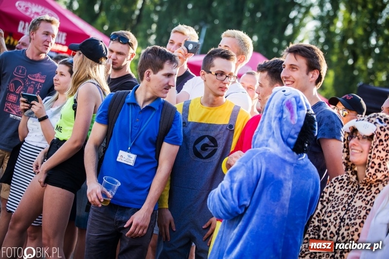 Zdjęcie w galerii na portalu naszraciborz.pl: Raciborskie Juwenalia. Studenci odebrali klucz do bram miasta. Zabawa była przednia!  wiadomości z regionu