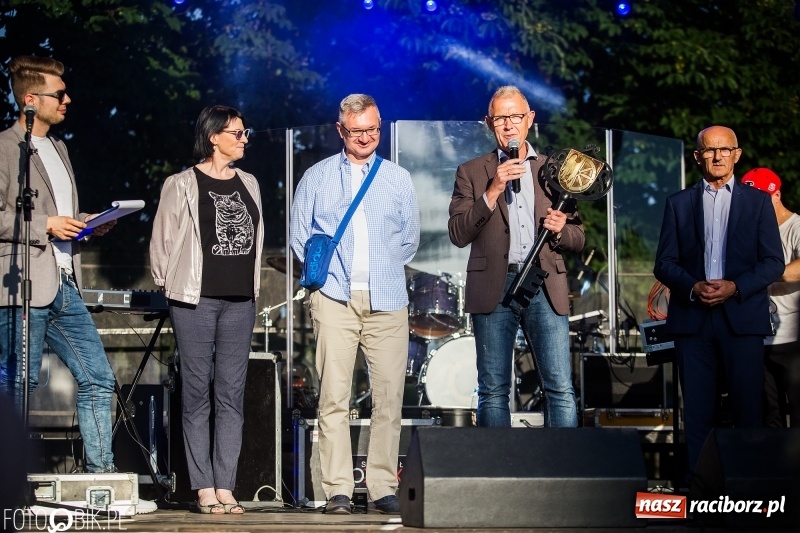 Zdjęcie w galerii na portalu naszraciborz.pl: Raciborskie Juwenalia. Studenci odebrali klucz do bram miasta. Zabawa była przednia!  wiadomości z regionu