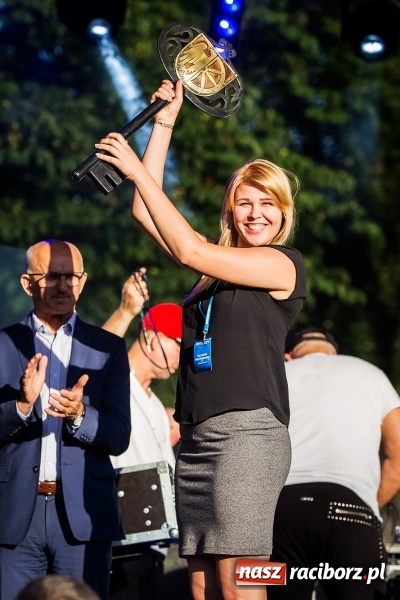 Zdjęcie w galerii na portalu naszraciborz.pl: Raciborskie Juwenalia. Studenci odebrali klucz do bram miasta. Zabawa była przednia!  wiadomości z regionu