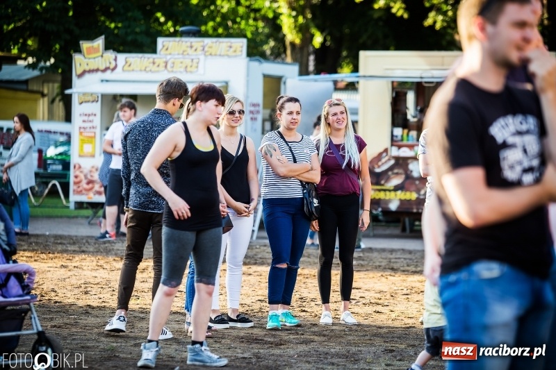 Zdjęcie w galerii na portalu naszraciborz.pl: Raciborskie Juwenalia. Studenci odebrali klucz do bram miasta. Zabawa była przednia!  wiadomości z regionu