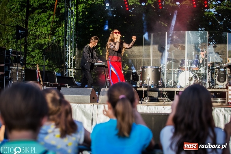 Zdjęcie w galerii na portalu naszraciborz.pl: Raciborskie Juwenalia. Studenci odebrali klucz do bram miasta. Zabawa była przednia!  wiadomości z regionu