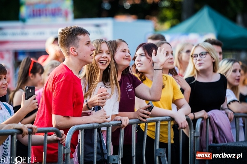 Zdjęcie w galerii na portalu naszraciborz.pl: Raciborskie Juwenalia. Studenci odebrali klucz do bram miasta. Zabawa była przednia!  wiadomości z regionu