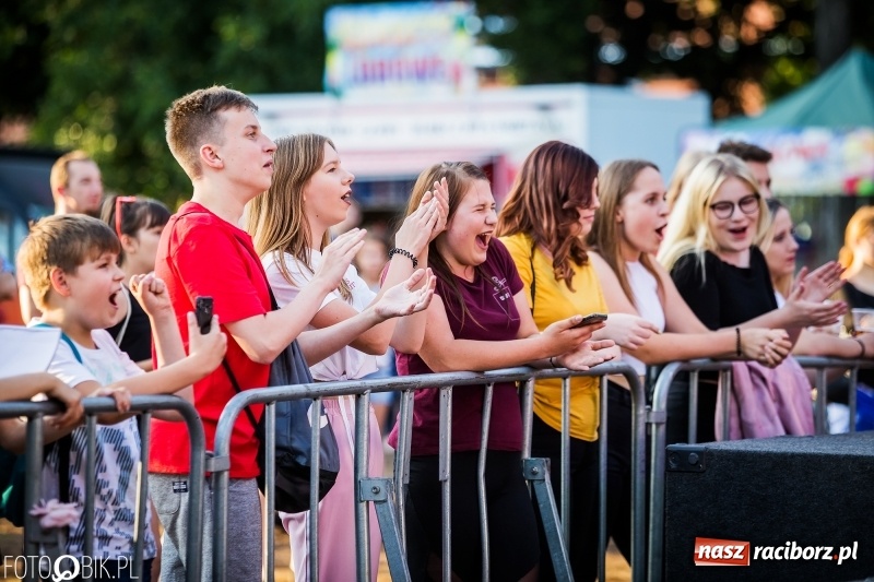 Zdjęcie w galerii na portalu naszraciborz.pl: Raciborskie Juwenalia. Studenci odebrali klucz do bram miasta. Zabawa była przednia!  wiadomości z regionu
