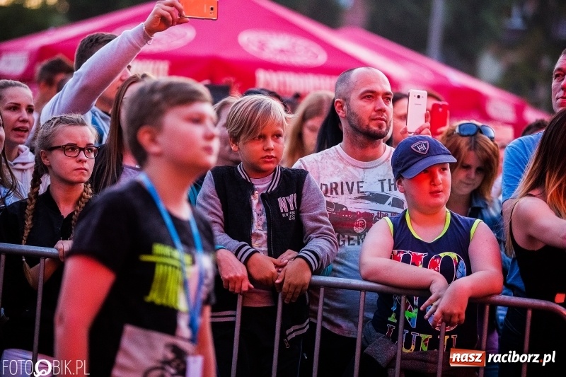 Zdjęcie w galerii na portalu naszraciborz.pl: Raciborskie Juwenalia. Studenci odebrali klucz do bram miasta. Zabawa była przednia!  wiadomości z regionu