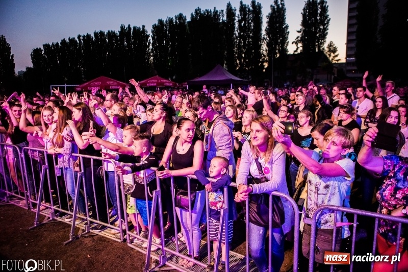 Zdjęcie w galerii na portalu naszraciborz.pl: Raciborskie Juwenalia. Studenci odebrali klucz do bram miasta. Zabawa była przednia!  wiadomości z regionu