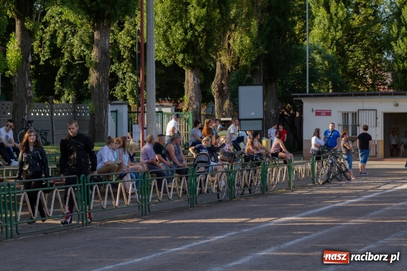 Zdjęcie w galerii na portalu naszraciborz.pl: Raciborskie Juwenalia. Studenci odebrali klucz do bram miasta. Zabawa była przednia!  wiadomości z regionu