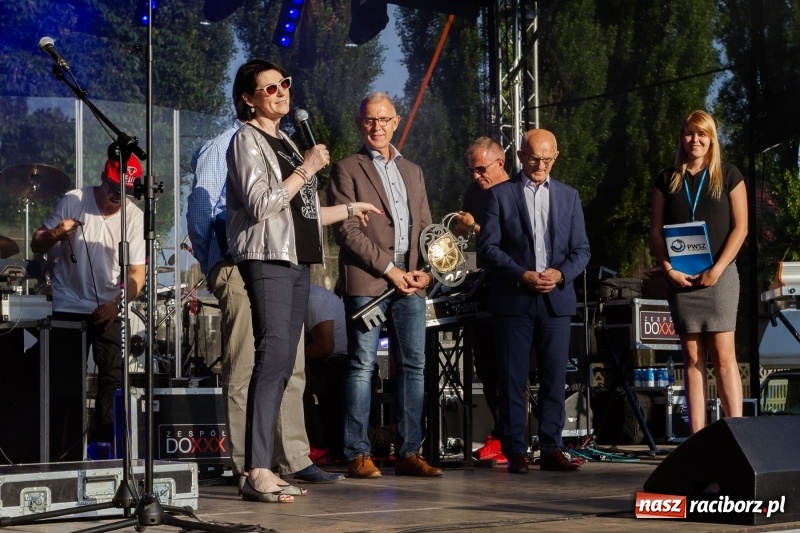 Zdjęcie w galerii na portalu naszraciborz.pl: Raciborskie Juwenalia. Studenci odebrali klucz do bram miasta. Zabawa była przednia!  wiadomości z regionu