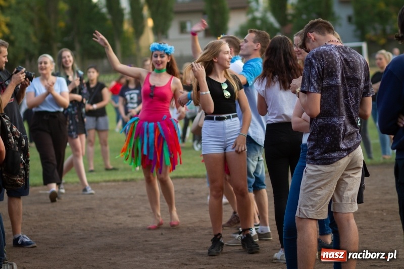 Zdjęcie w galerii na portalu naszraciborz.pl: Raciborskie Juwenalia. Studenci odebrali klucz do bram miasta. Zabawa była przednia!  wiadomości z regionu