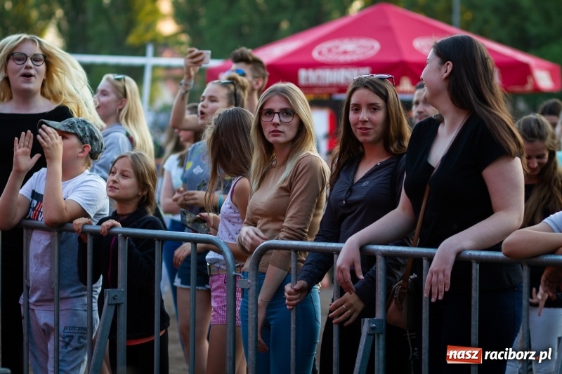 Zdjęcie w galerii na portalu naszraciborz.pl: Raciborskie Juwenalia. Studenci odebrali klucz do bram miasta. Zabawa była przednia!  wiadomości z regionu