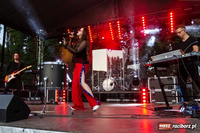 Zdjęcie w galerii na portalu naszraciborz.pl: Raciborskie Juwenalia. Studenci odebrali klucz do bram miasta. Zabawa była przednia!  wiadomości z regionu