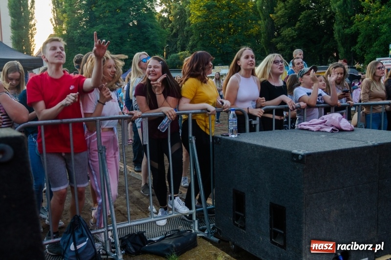 Zdjęcie w galerii na portalu naszraciborz.pl: Raciborskie Juwenalia. Studenci odebrali klucz do bram miasta. Zabawa była przednia!  wiadomości z regionu