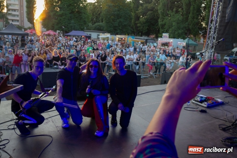 Zdjęcie w galerii na portalu naszraciborz.pl: Raciborskie Juwenalia. Studenci odebrali klucz do bram miasta. Zabawa była przednia!  wiadomości z regionu