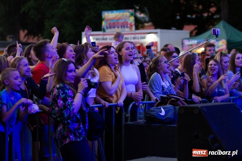 Zdjęcie w galerii na portalu naszraciborz.pl: Raciborskie Juwenalia. Studenci odebrali klucz do bram miasta. Zabawa była przednia!  wiadomości z regionu