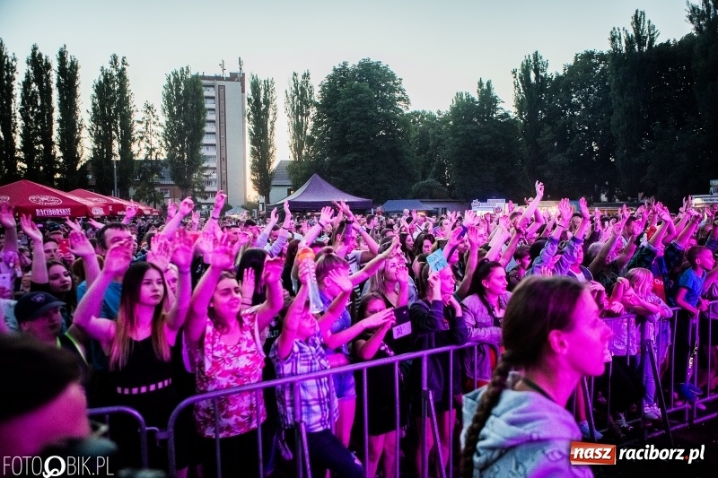 Zdjęcie w galerii na portalu naszraciborz.pl: Raciborskie Juwenalia. Studenci odebrali klucz do bram miasta. Zabawa była przednia!  wiadomości z regionu