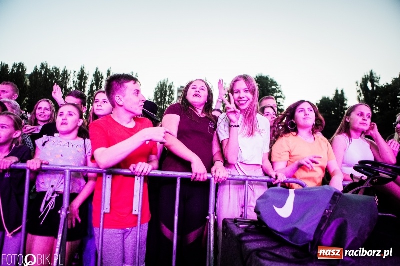 Zdjęcie w galerii na portalu naszraciborz.pl: Raciborskie Juwenalia. Studenci odebrali klucz do bram miasta. Zabawa była przednia!  wiadomości z regionu