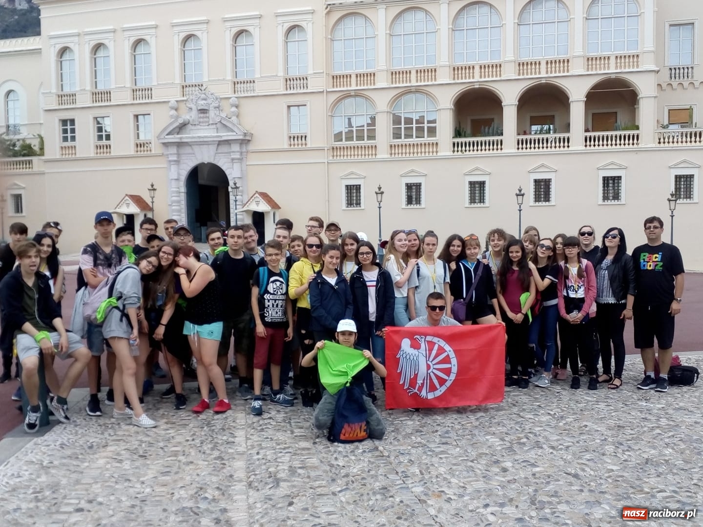 Zdjęcie w galerii na portalu naszraciborz.pl: Objazdowa wycieczka uczniów i nauczycieli SP 4 do Barcelony wiadomości z regionu