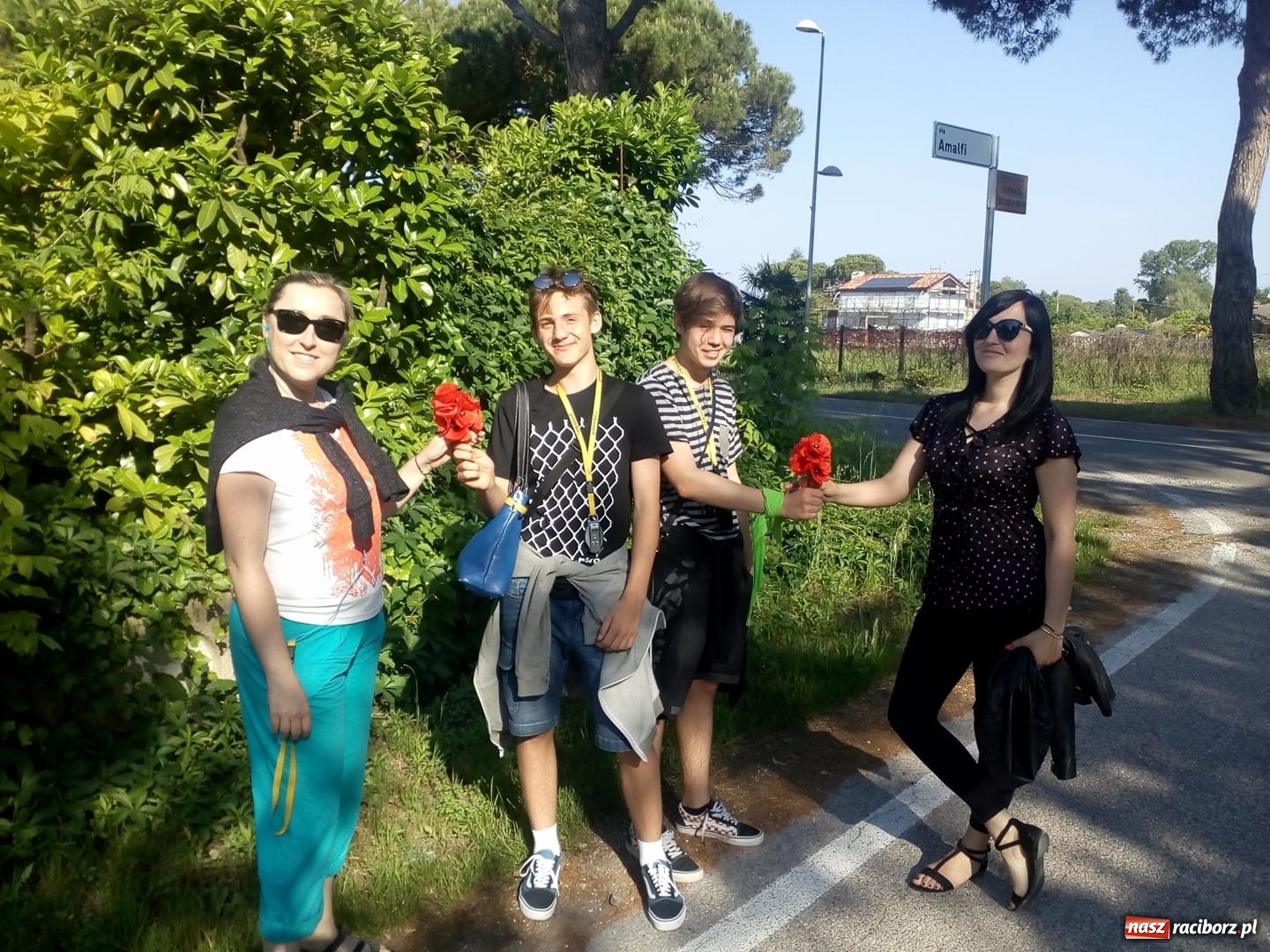 Zdjęcie w galerii na portalu naszraciborz.pl: Objazdowa wycieczka uczniów i nauczycieli SP 4 do Barcelony wiadomości z regionu