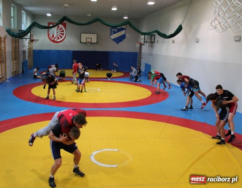 Zdjęcie w galerii na portalu naszraciborz.pl: Zgrupowanie polskich, niemieckich i białoruskich zapaśników w Raciborzu wiadomości z regionu