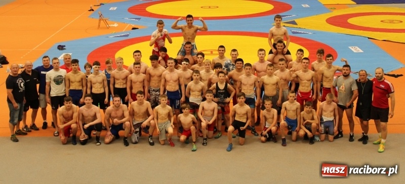 Zdjęcie w galerii na portalu naszraciborz.pl: Zgrupowanie polskich, niemieckich i białoruskich zapaśników w Raciborzu wiadomości z regionu