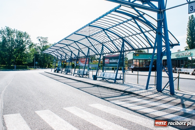 Zdjęcie w galerii na portalu naszraciborz.pl: PKS wprowadza nowy rozkład jazdy na wybranych kierunkach. Poznajcie zmiany! wiadomości z regionu