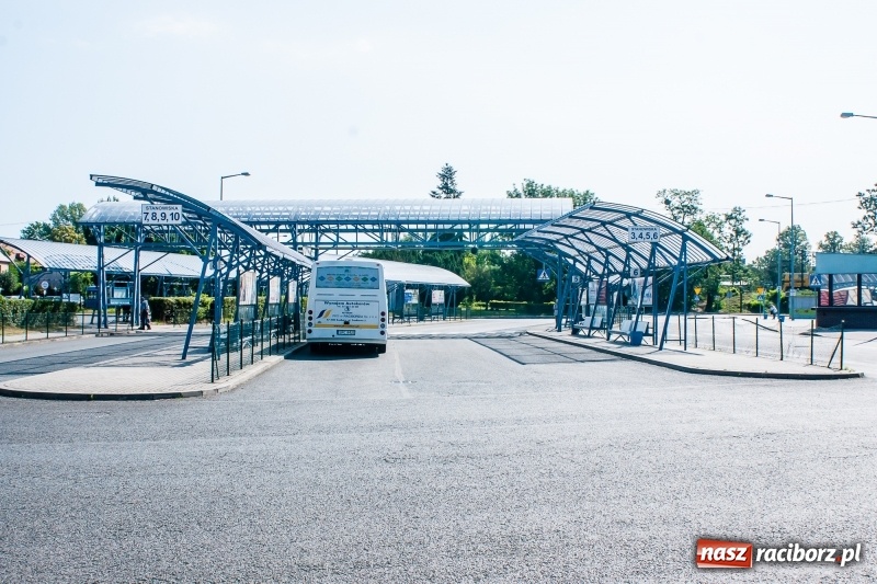 Zdjęcie w galerii na portalu naszraciborz.pl: PKS wprowadza nowy rozkład jazdy na wybranych kierunkach. Poznajcie zmiany! wiadomości z regionu