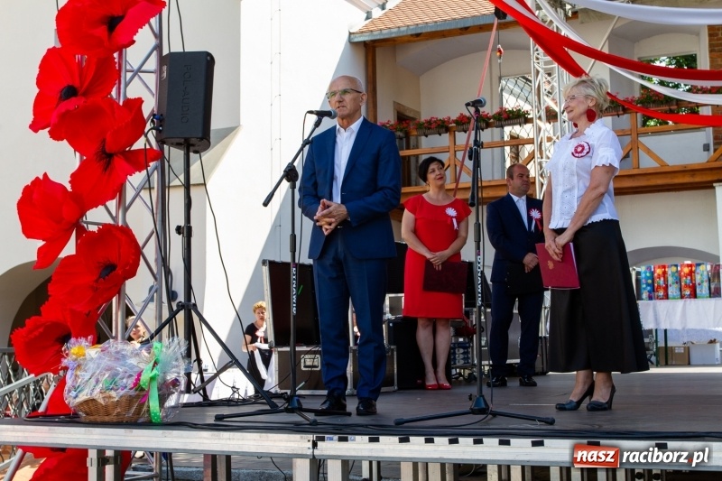 Zdjęcie w galerii na portalu naszraciborz.pl: Festiwal Dziesiątka i przyjaciele - wspólna zabawa na raciborskim Zamku wiadomości z regionu