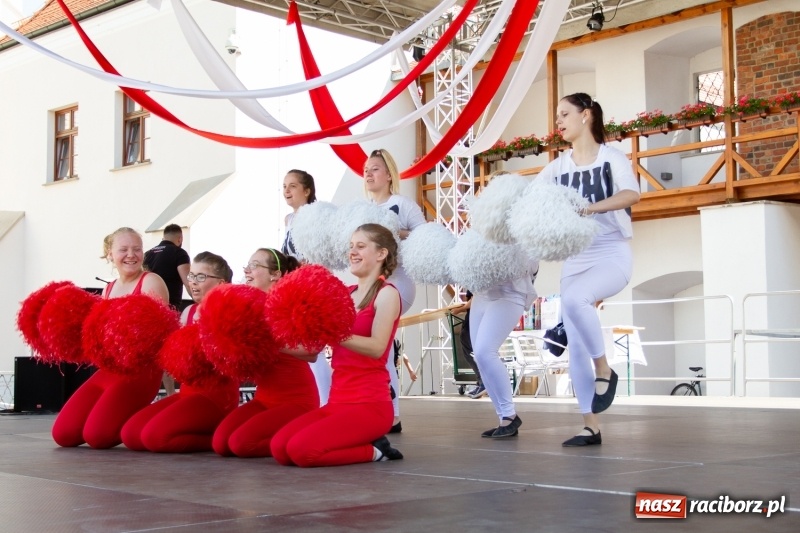 Zdjęcie w galerii na portalu naszraciborz.pl: Festiwal Dziesiątka i przyjaciele - wspólna zabawa na raciborskim Zamku wiadomości z regionu