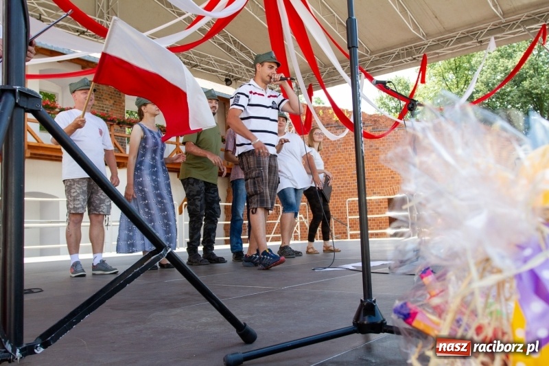Zdjęcie w galerii na portalu naszraciborz.pl: Festiwal Dziesiątka i przyjaciele - wspólna zabawa na raciborskim Zamku wiadomości z regionu