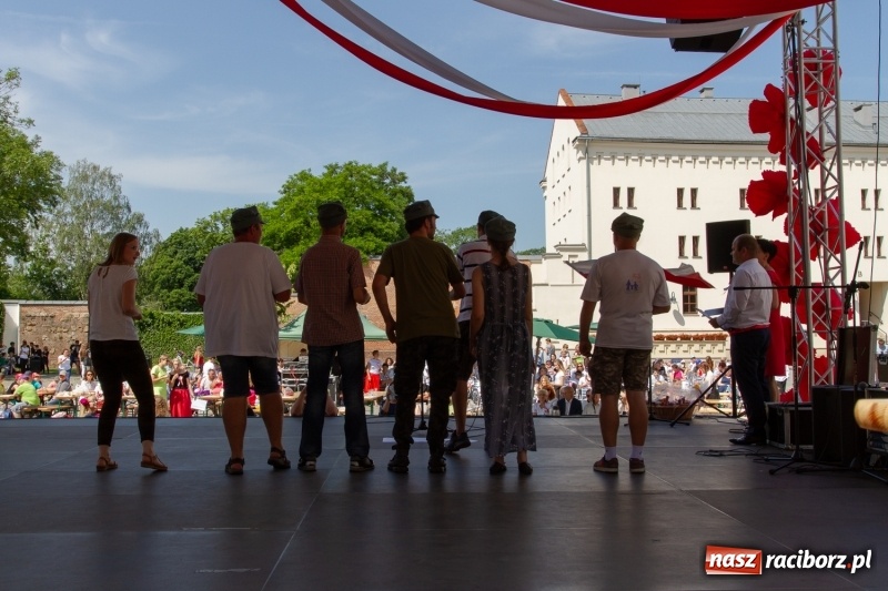Zdjęcie w galerii na portalu naszraciborz.pl: Festiwal Dziesiątka i przyjaciele - wspólna zabawa na raciborskim Zamku wiadomości z regionu