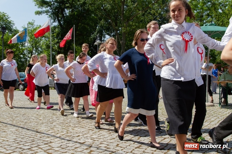 Zdjęcie w galerii na portalu naszraciborz.pl: Festiwal Dziesiątka i przyjaciele - wspólna zabawa na raciborskim Zamku wiadomości z regionu