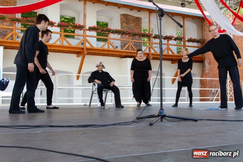 Zdjęcie w galerii na portalu naszraciborz.pl: Festiwal Dziesiątka i przyjaciele - wspólna zabawa na raciborskim Zamku wiadomości z regionu