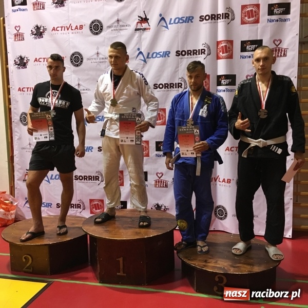 Zdjęcie w galerii na portalu naszraciborz.pl: Pięć medali Łamatorów w Luboniu wiadomości z regionu