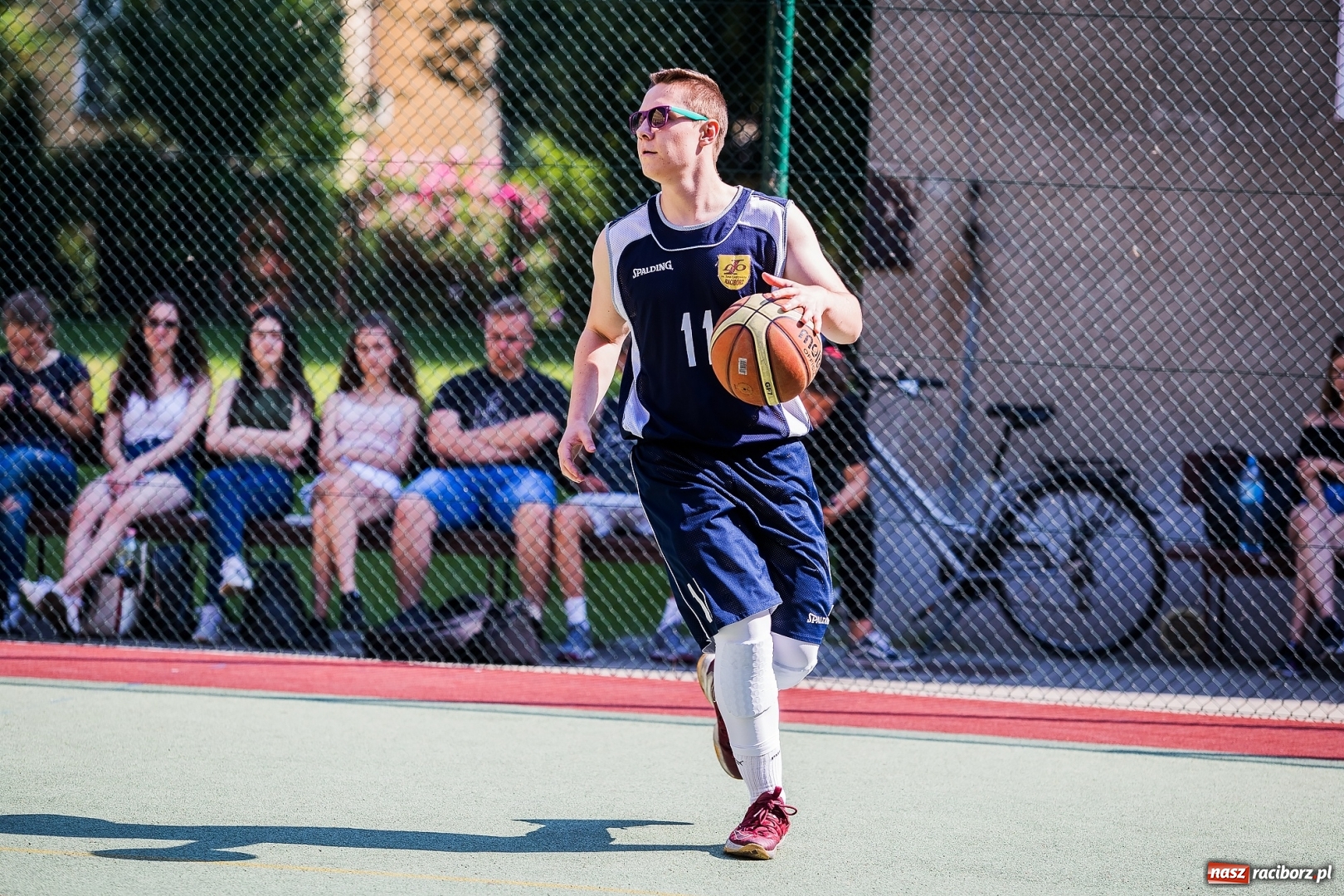 Zdjęcie w galerii na portalu naszraciborz.pl: W CKZiU nr 1 rywalizowali w rozgrywkach streetballa wiadomości z regionu