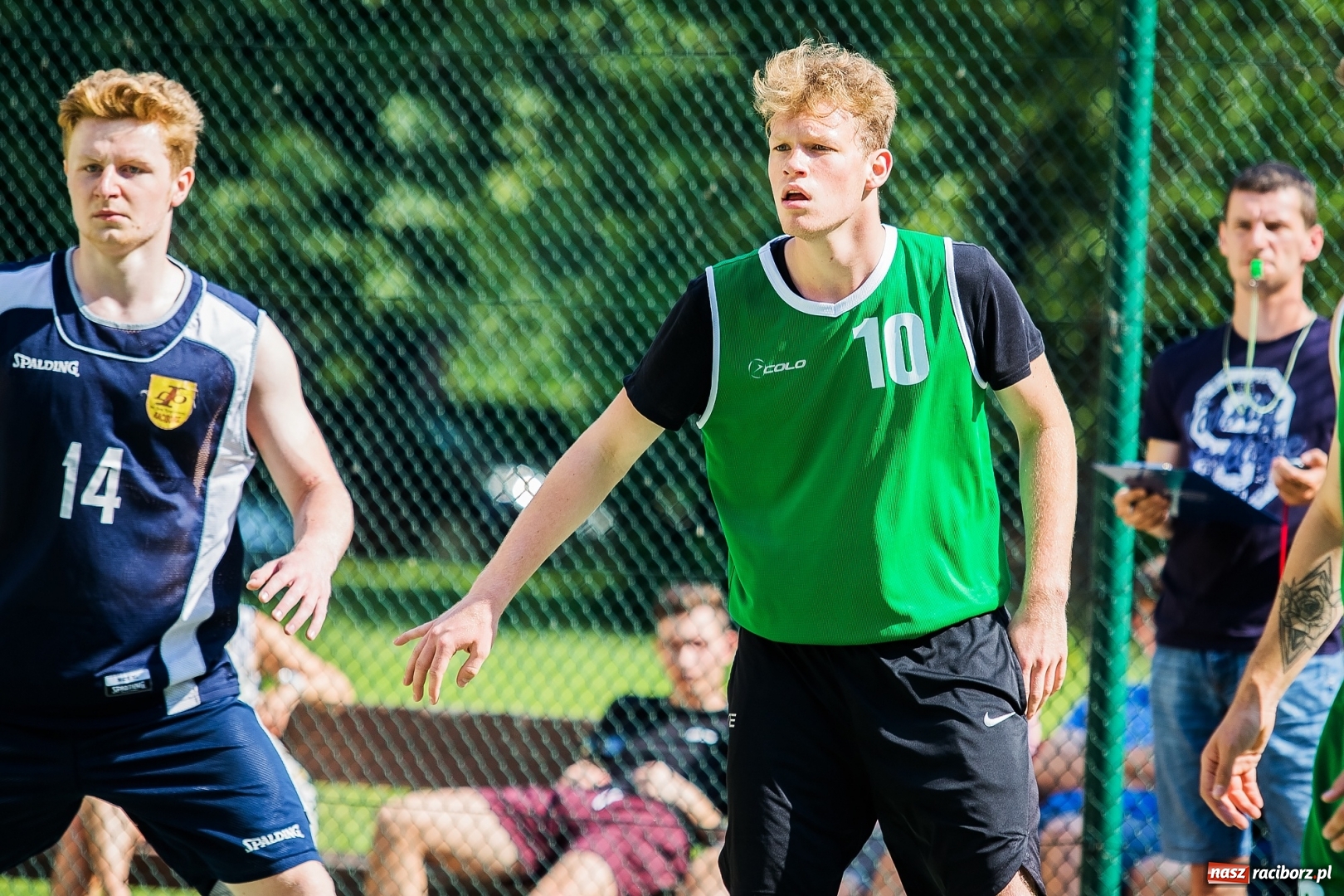 Zdjęcie w galerii na portalu naszraciborz.pl: W CKZiU nr 1 rywalizowali w rozgrywkach streetballa wiadomości z regionu