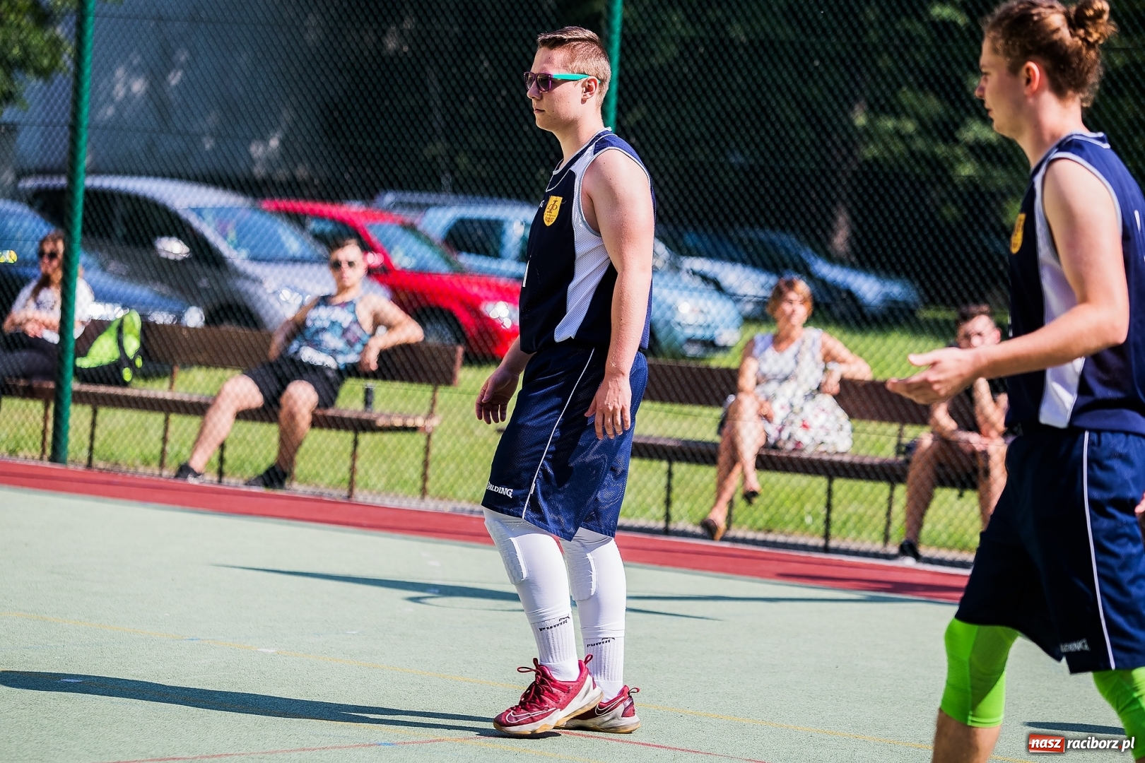 Zdjęcie w galerii na portalu naszraciborz.pl: W CKZiU nr 1 rywalizowali w rozgrywkach streetballa wiadomości z regionu