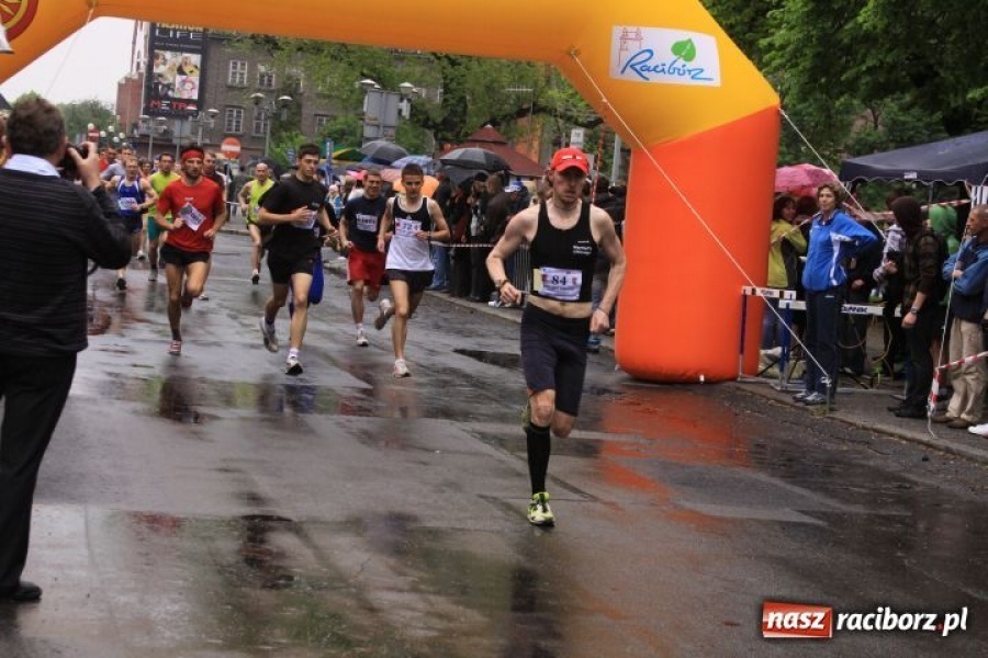 Zdjęcie w galerii na portalu naszraciborz.pl: Rekordowy Bieg bez granic wiadomości z regionu