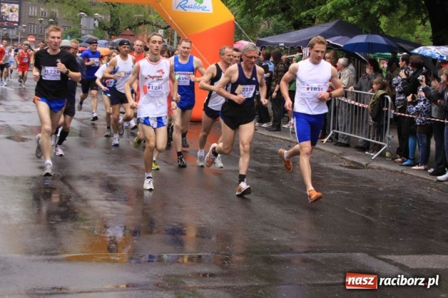 Zdjęcie w galerii na portalu naszraciborz.pl: Rekordowy Bieg bez granic wiadomości z regionu