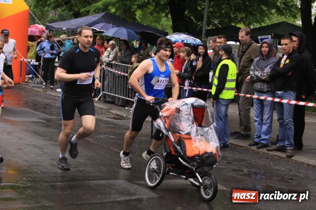 Zdjęcie w galerii na portalu naszraciborz.pl: Rekordowy Bieg bez granic wiadomości z regionu