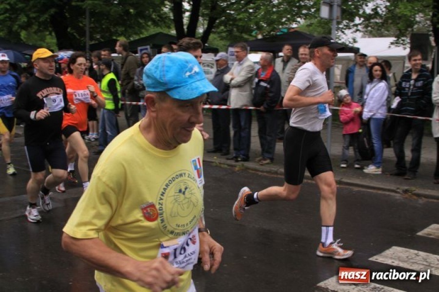 Zdjęcie w galerii na portalu naszraciborz.pl: Rekordowy Bieg bez granic wiadomości z regionu