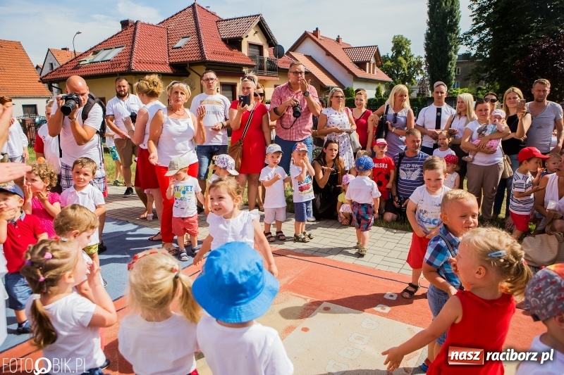 Zdjęcie w galerii na portalu naszraciborz.pl: W żłobku odbył się bal absolwenta wiadomości z regionu