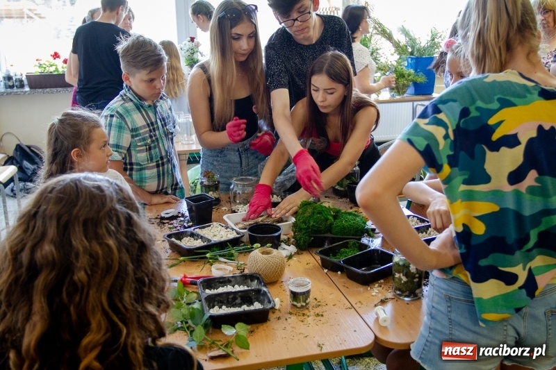 Zdjęcie w galerii na portalu naszraciborz.pl: Festynem rodzinnym SP 15 wita nadchodzące wakacje  wiadomości z regionu