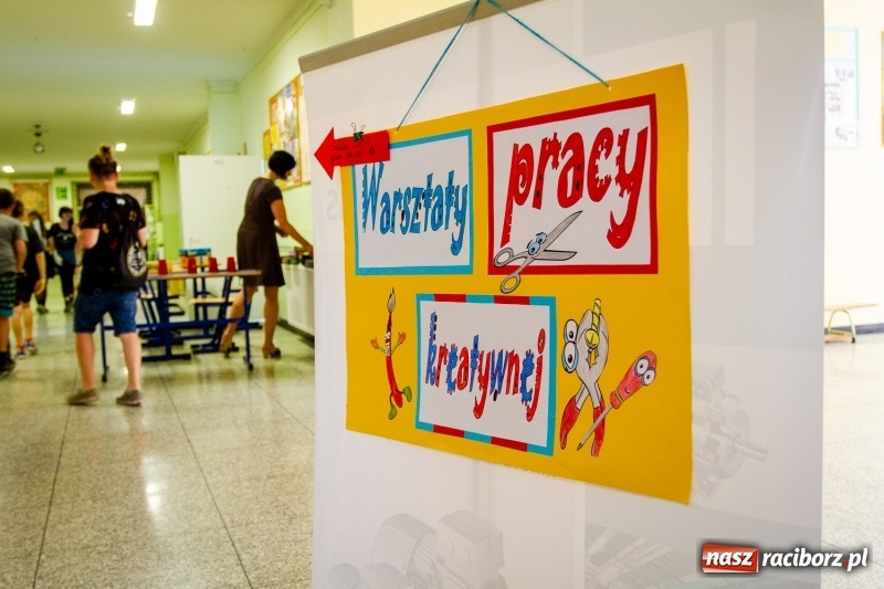 Zdjęcie w galerii na portalu naszraciborz.pl: Festynem rodzinnym SP 15 wita nadchodzące wakacje  wiadomości z regionu