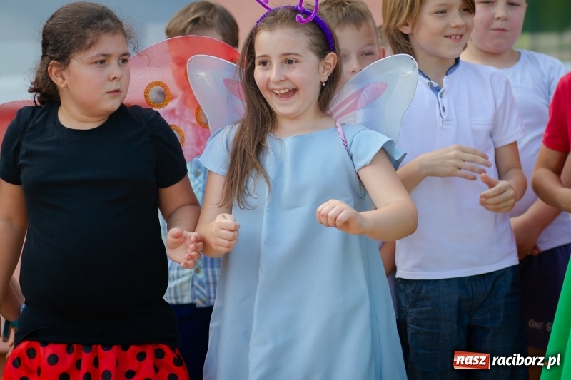 Zdjęcie w galerii na portalu naszraciborz.pl: Festynem rodzinnym SP 15 wita nadchodzące wakacje  wiadomości z regionu