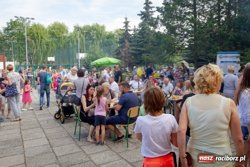 Zdjęcie w galerii na portalu naszraciborz.pl: Festynem rodzinnym SP 15 wita nadchodzące wakacje  wiadomości z regionu