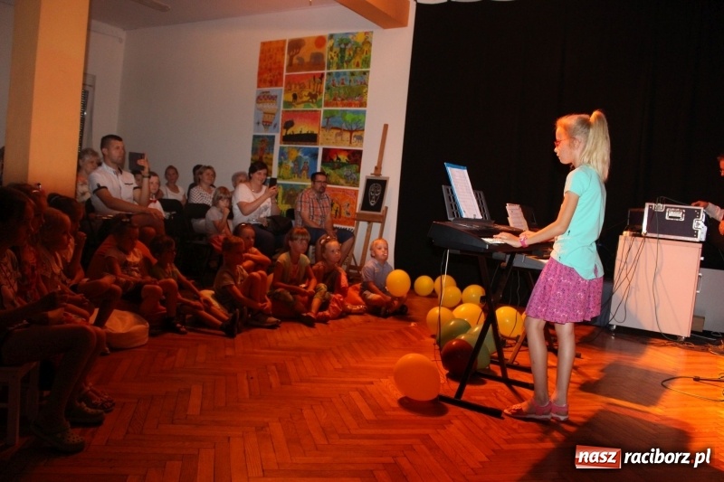 Zdjęcie w galerii na portalu naszraciborz.pl:  Pomost sztuki w trzech aktach  wiadomości z regionu