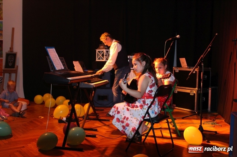 Zdjęcie w galerii na portalu naszraciborz.pl:  Pomost sztuki w trzech aktach  wiadomości z regionu