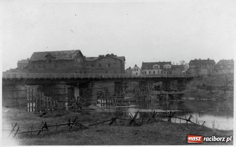 Zdjęcie w galerii na portalu naszraciborz.pl: Rosjanie w Raciborzu 4. Ewakuacja i walki o miasto  wiadomości z regionu