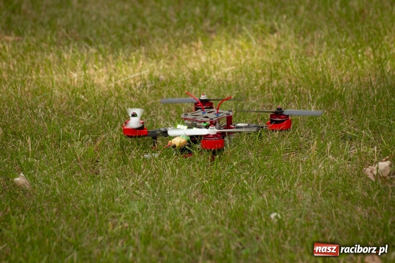 Zdjęcie w galerii na portalu naszraciborz.pl: Studenci raciborskiego Uniwersytetu Dziecięcego już na wakacjach  wiadomości z regionu