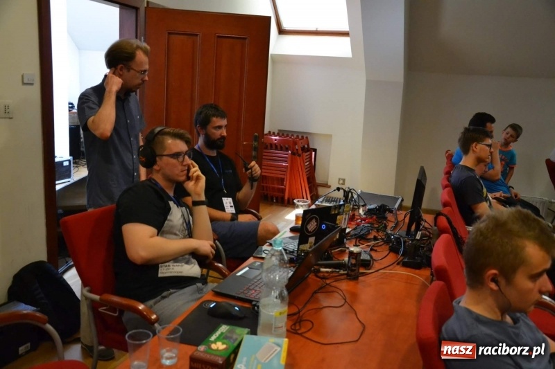 Zdjęcie w galerii na portalu naszraciborz.pl: Raciborski Festiwal Gamingowy na zamku przyciągnął tłumy  wiadomości z regionu